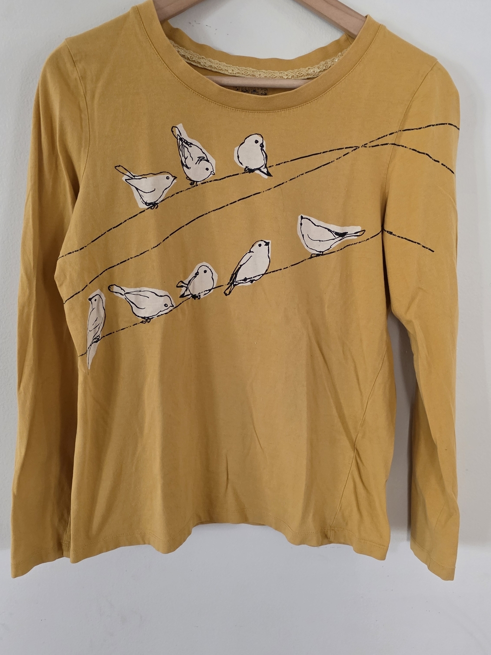Sahalie Saturday Market Tee Mustard Bird Print Long Sleeve Tee